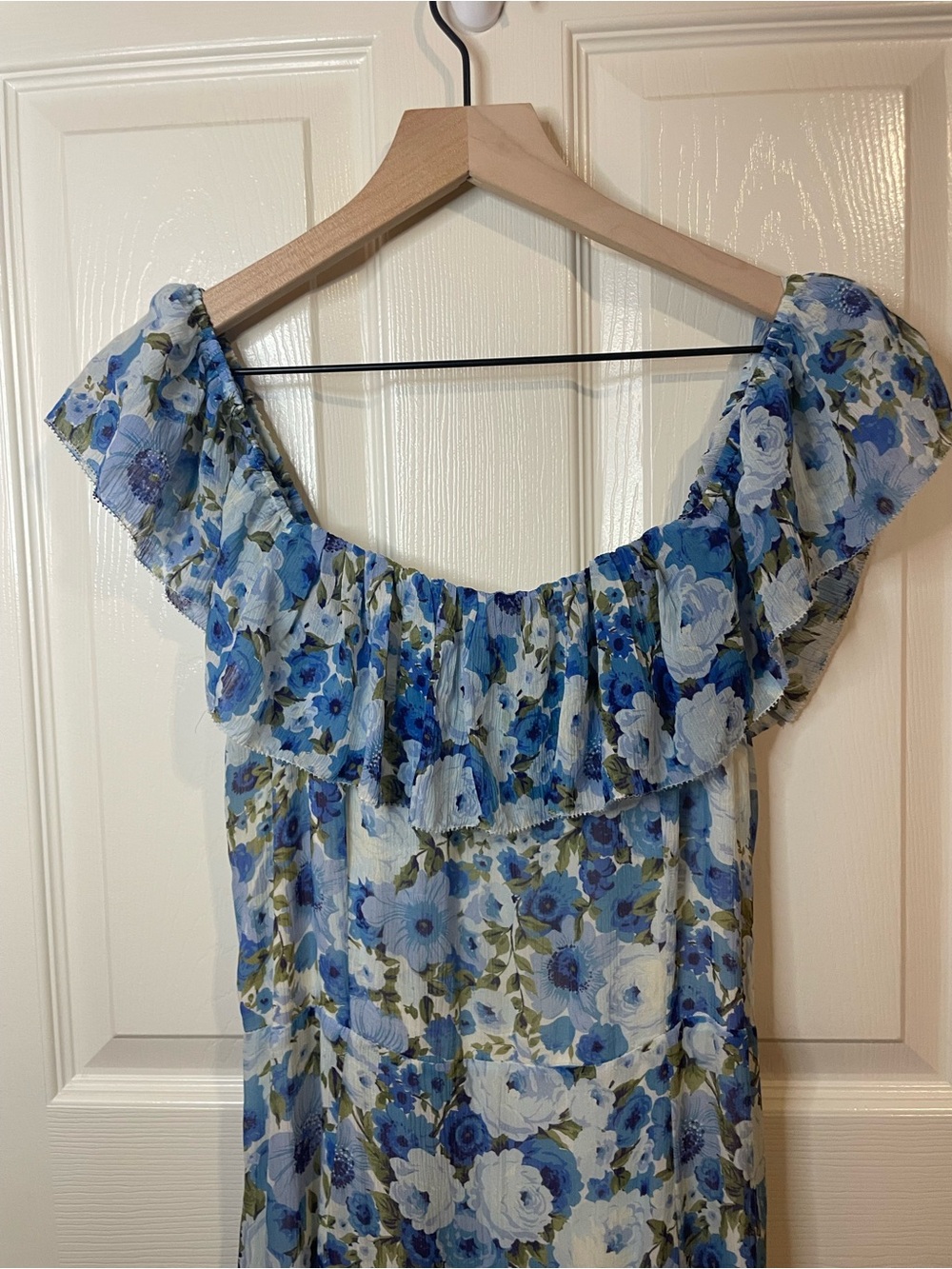 Paige Carmelia Silk Maxi Dress in French Blue Off the Shoulder Romantic Size 8 - Picture 5 of 10